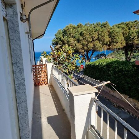 Casa Vacanza Sul Mare Capo Rizzuto Ngoại thất bức ảnh